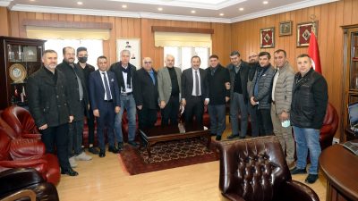 Dernek Başkanımız Baki ÇELEN ve Yönetim Kurulu Üyeleri Etimesgut Belediye Başkanı Sayın Enver DEMİREL’e  2022 yılının ilk ziyaretini gerçekleştirdi. Güncel olaylar, inşaat sektörü sıkıntıları gibi birçok konuda fikir alışverişinde bulunuldu.