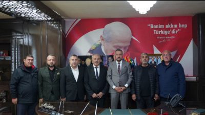 Etimesgut İnşaat Müteahhitleri Dernek Başkanı Baki ÇELEN ve Yönetim Kurulu Üyeleri MHP İl Başkanı Sayın Alpaslan DOĞAN’ı Ziyaret Ettiler.