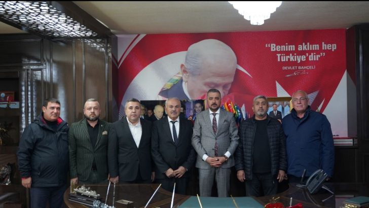 Etimesgut İnşaat Müteahhitleri Dernek Başkanı Baki ÇELEN ve Yönetim Kurulu Üyeleri MHP İl Başkanı Sayın Alpaslan DOĞAN’ı Ziyaret Ettiler.