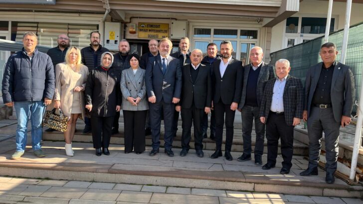 AK Parti Etimesgut İlçe Bşk. Sayın Nihat Necati KÖROĞLU ve Yönetimi Derneğimizi Ziyaret etti.